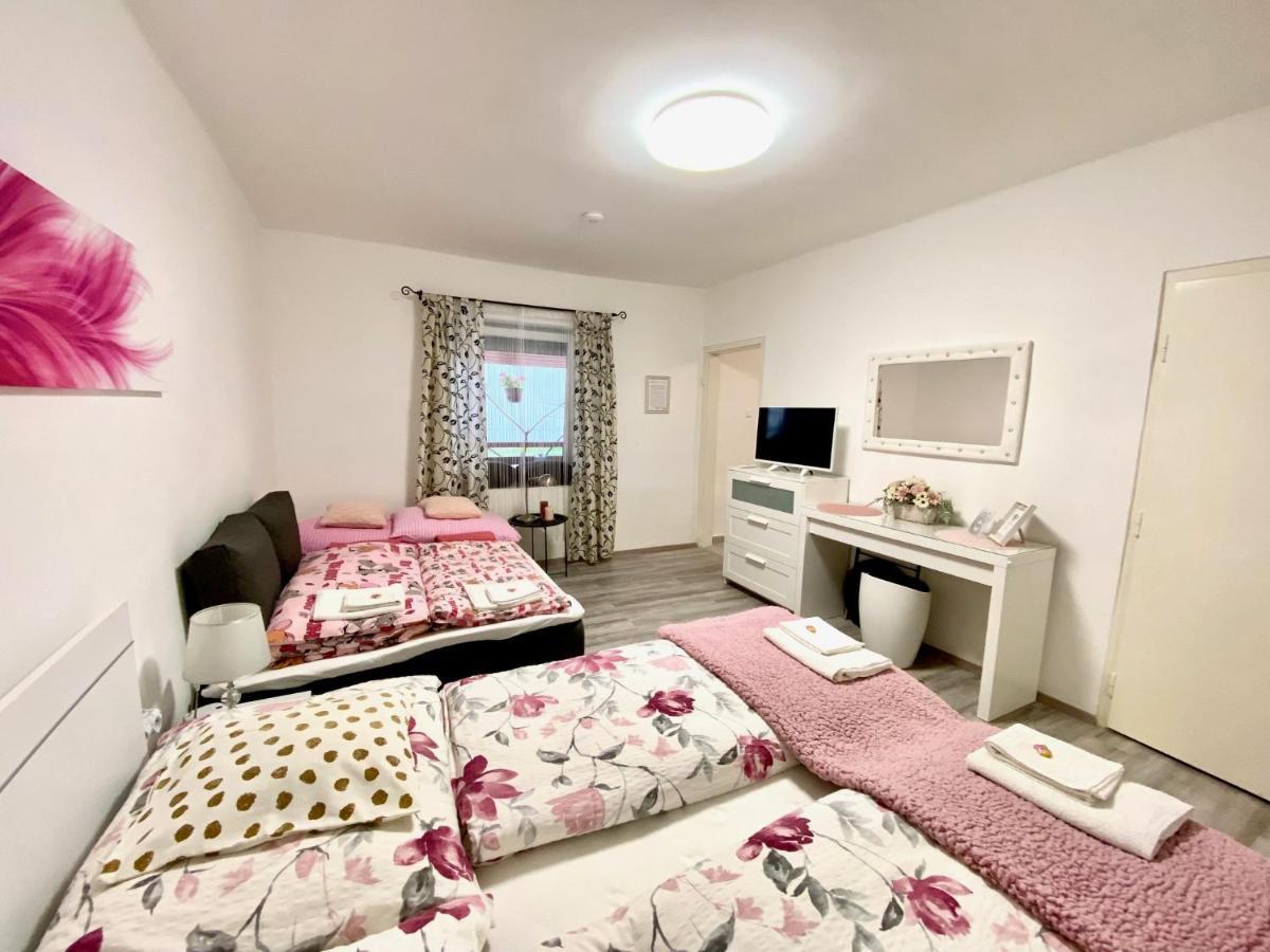 Do-Ti Apartmanház Balatonlelle Exterior foto
