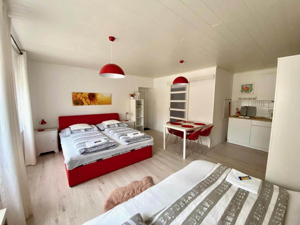 Do-Ti Apartmanház Balatonlelle Exterior foto